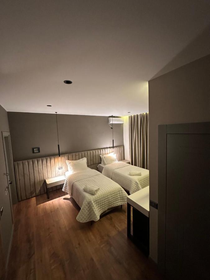 Hotel Gjallica Kukes ภายนอก รูปภาพ