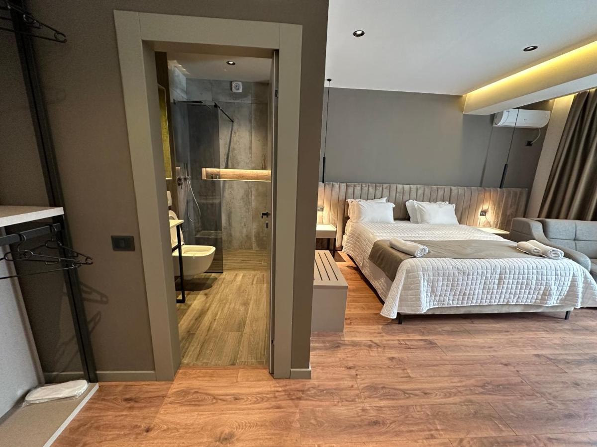Hotel Gjallica Kukes ภายนอก รูปภาพ