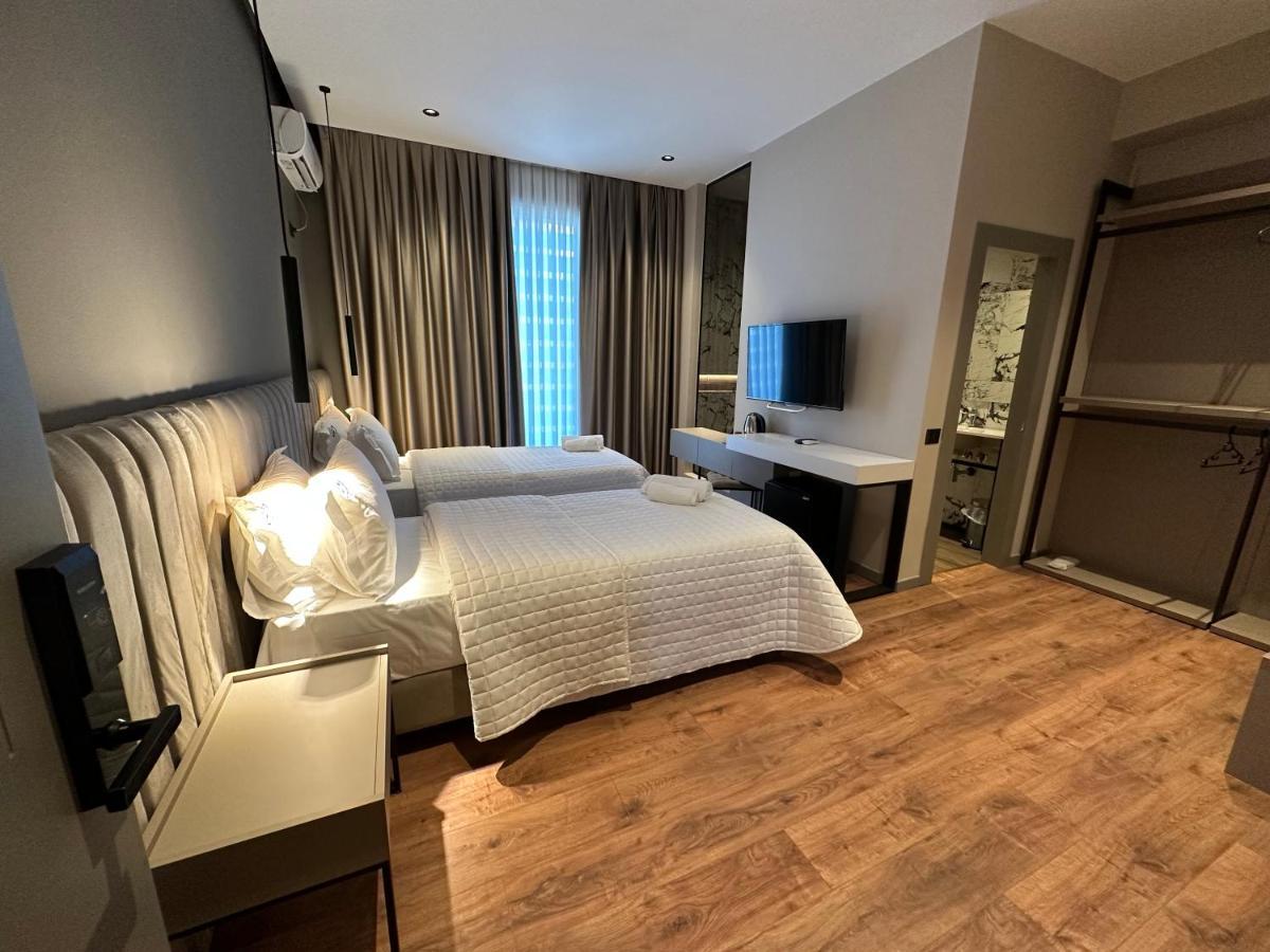Hotel Gjallica Kukes ภายนอก รูปภาพ