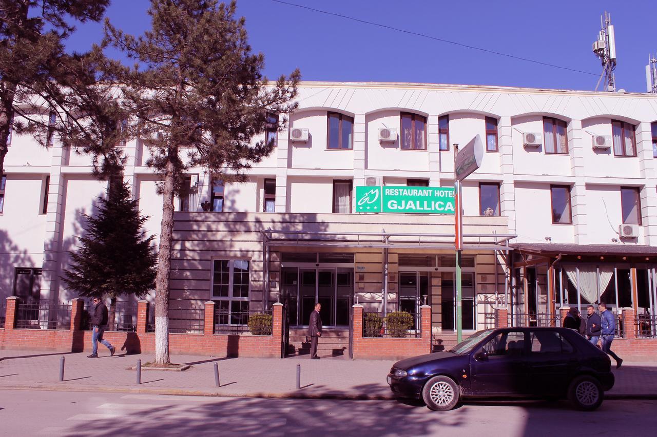 Hotel Gjallica Kukes ภายนอก รูปภาพ